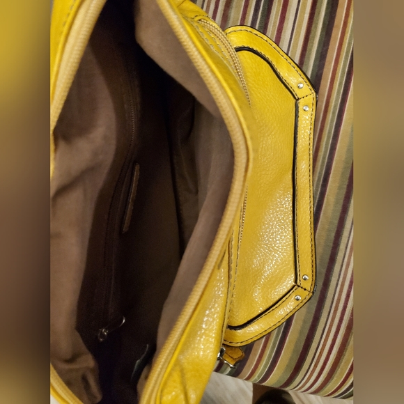 Women's Mustard Crossover Bag - Picture 2 of 8